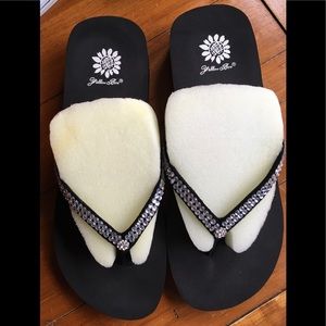 Yellow Box flip flops “Jello”